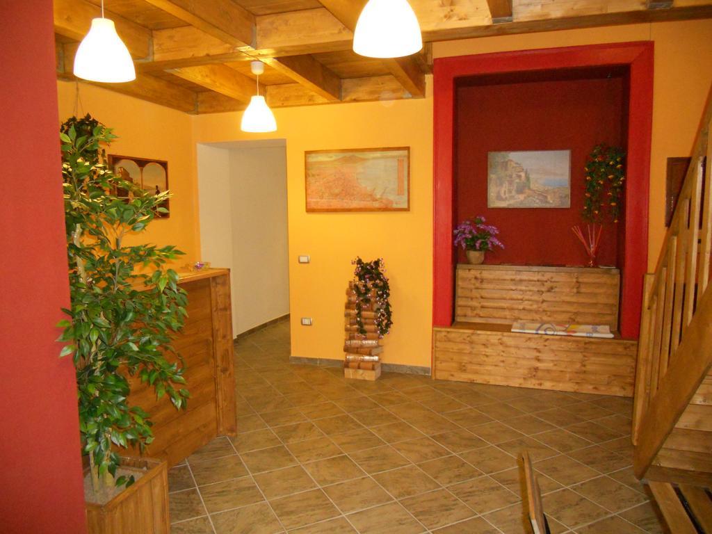 B&B Ingiropernapoli Екстер'єр фото