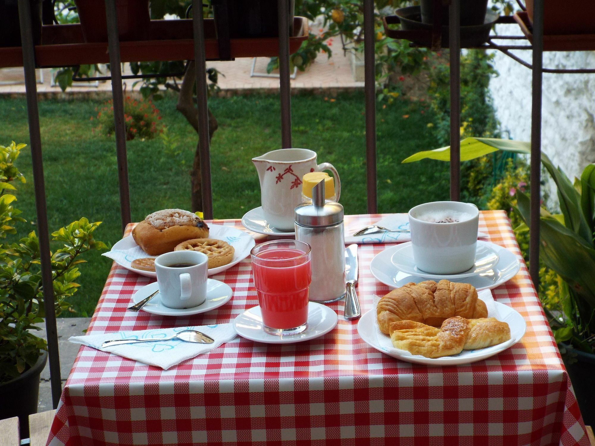 B&B Ingiropernapoli Екстер'єр фото
