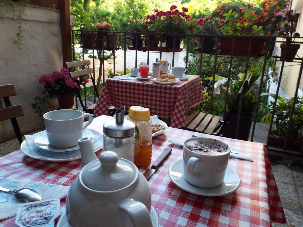 B&B Ingiropernapoli Екстер'єр фото