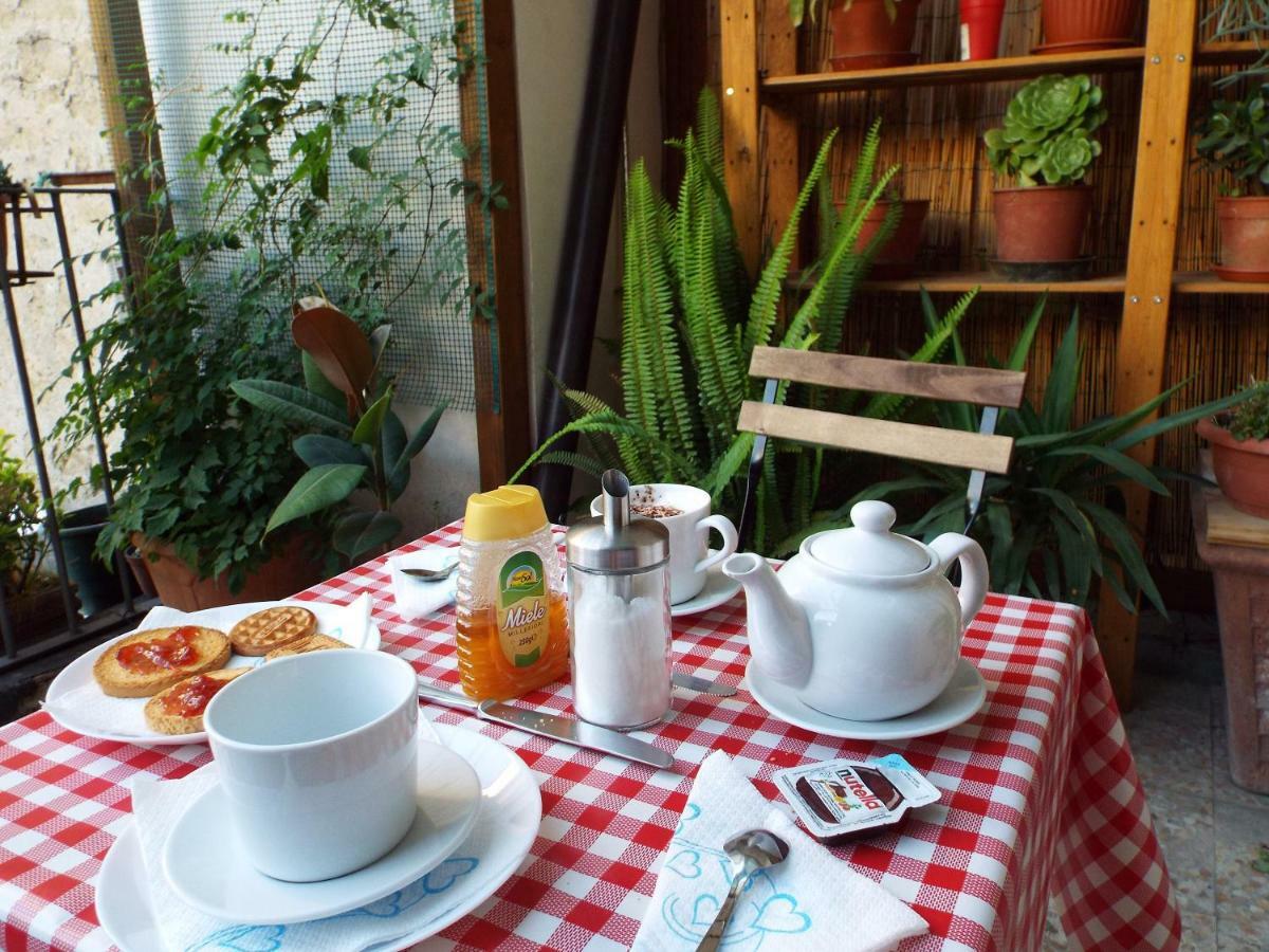 B&B Ingiropernapoli Екстер'єр фото